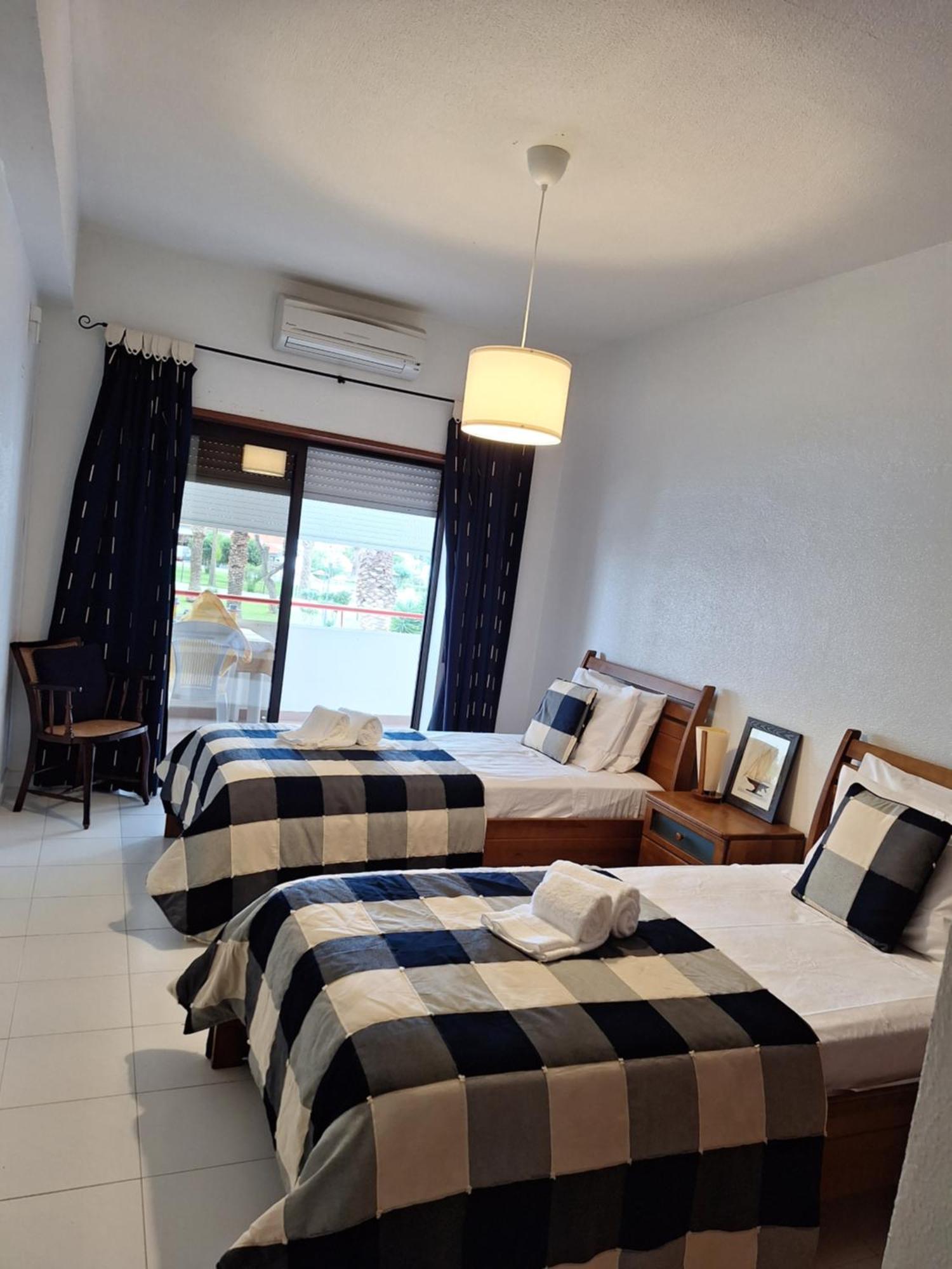 פורצ'ס Palmeira Sol- 2 Bedrooms 300M From The Beach Ocean View מראה חיצוני תמונה
