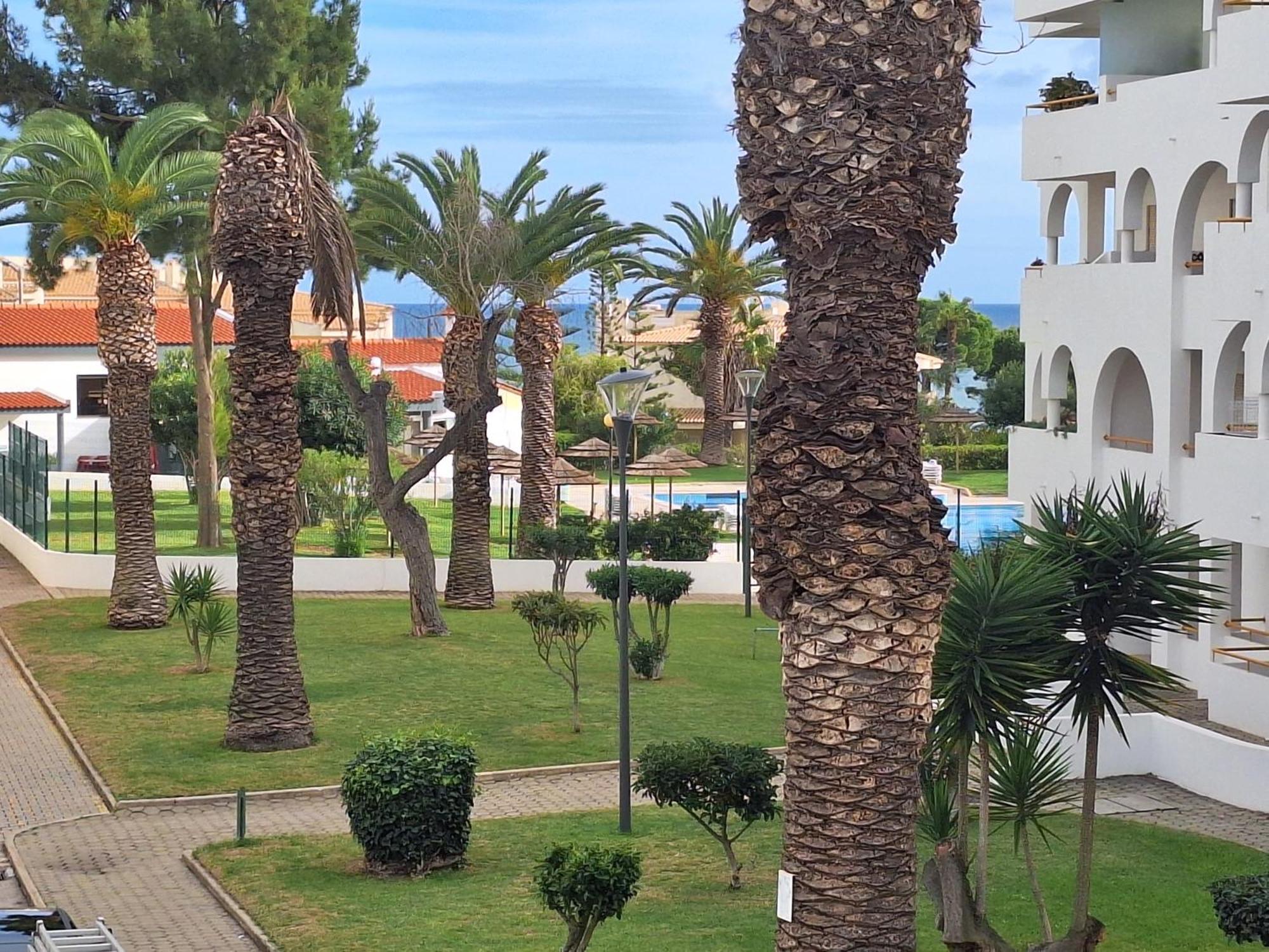 פורצ'ס Palmeira Sol- 2 Bedrooms 300M From The Beach Ocean View מראה חיצוני תמונה